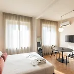 מלון דירות San Carlo 4*